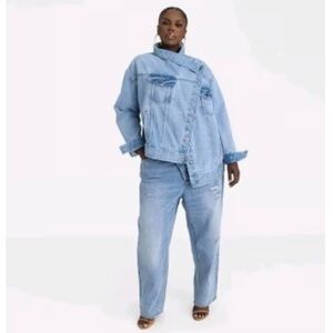 KBB by KAHLANA Women's 'The Denim Jacket' - Light Wash Size Medium SOLD OUT!